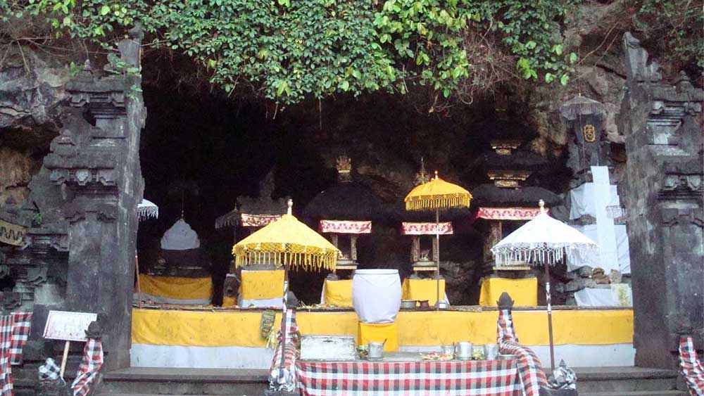 Goa Lawah Temple