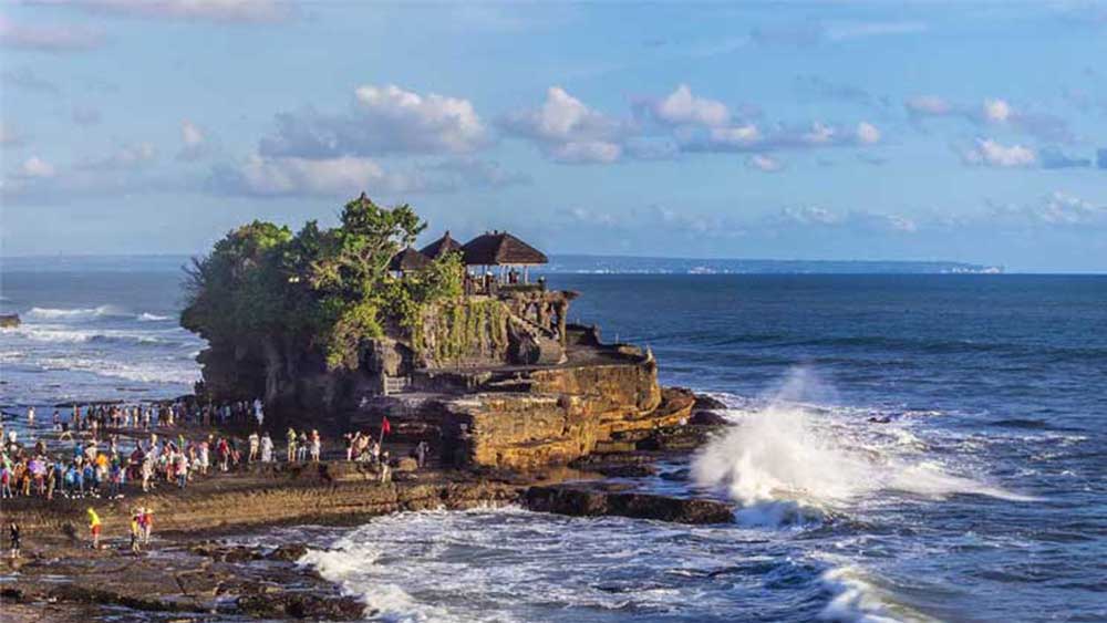 Tanah Lot Temple